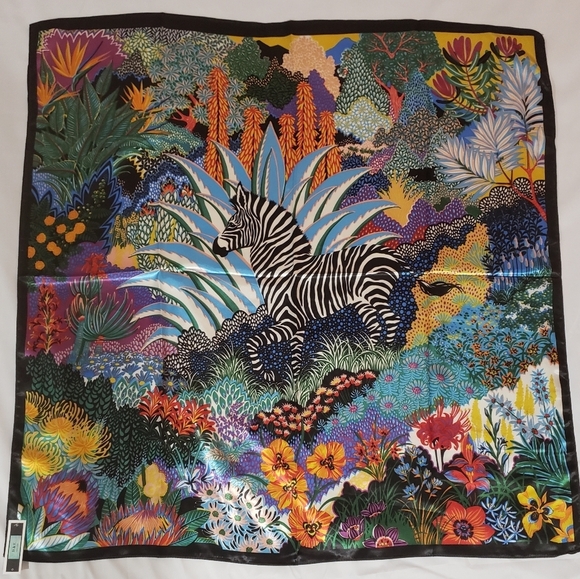 2216- Vibrant Zebra & Floral Print Women’s Scarf 100% Polyester 35”x34” NWT - Picture 3 of 8